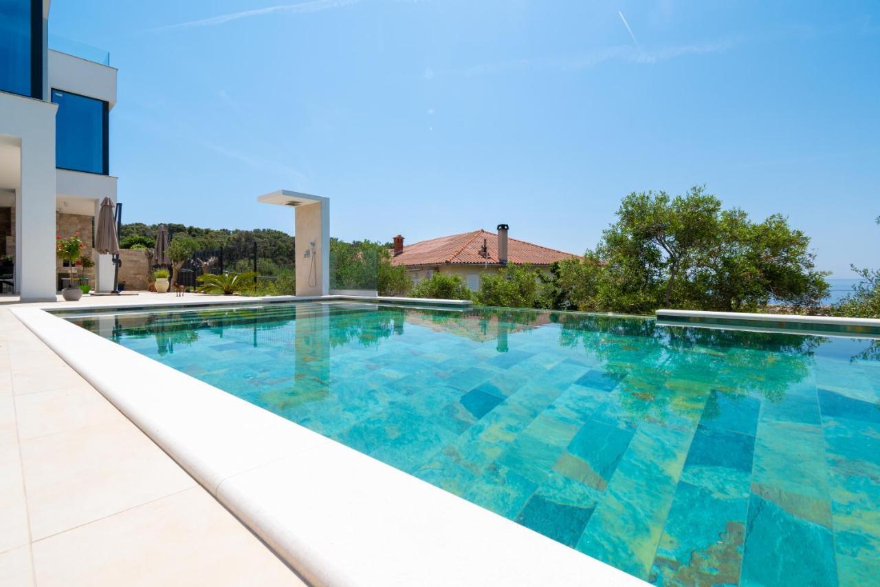 Bay Diamond Villa Novalja